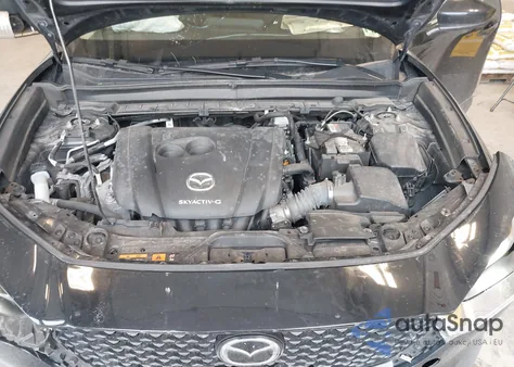 2021 Mazda Cx-30 2.5 S z USA, uszkodzony, nr VIN 3MVDMBAL4MM258212